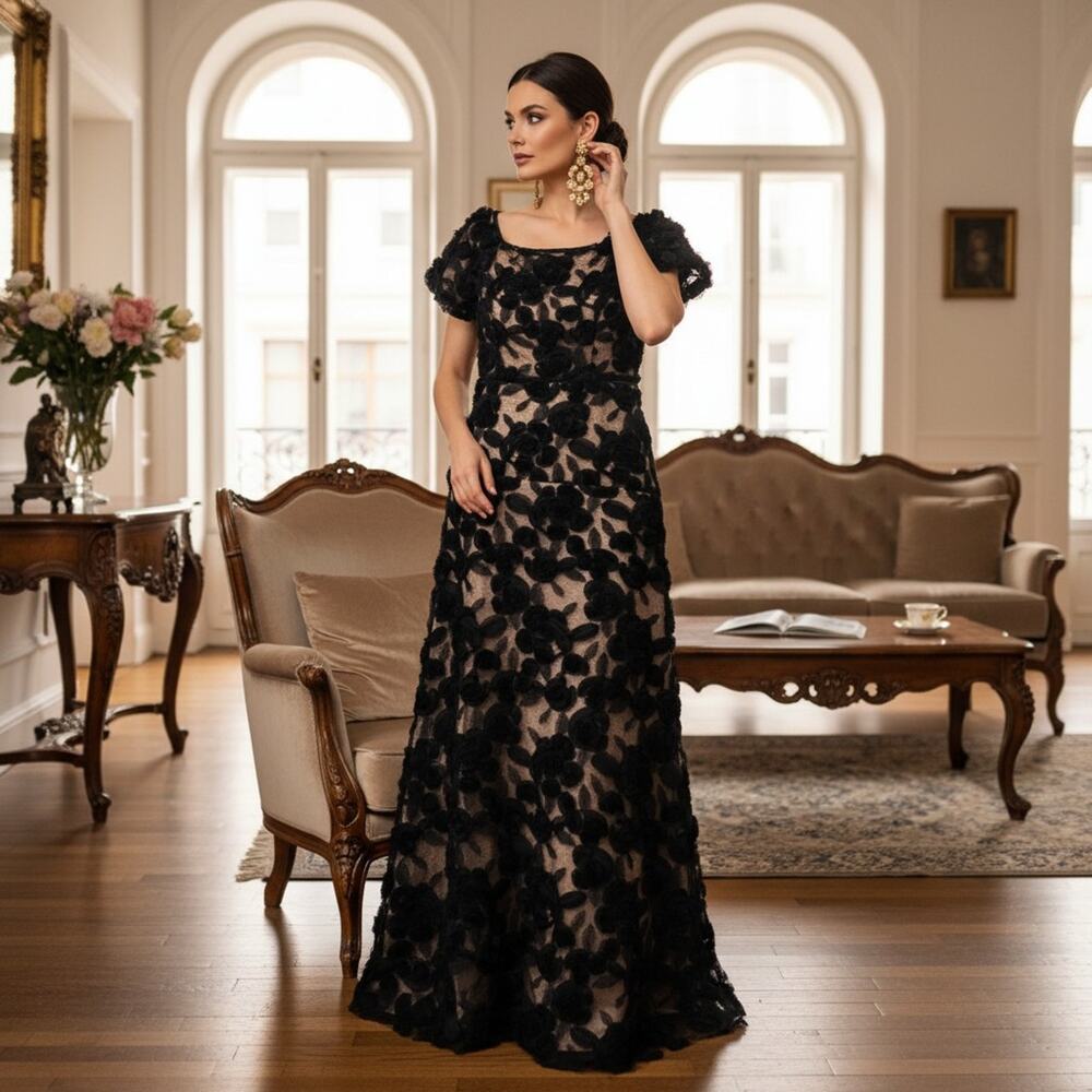 G-13 Shani Black Floral Lace Gown – Size 6 – NWT – Style S‑4157M